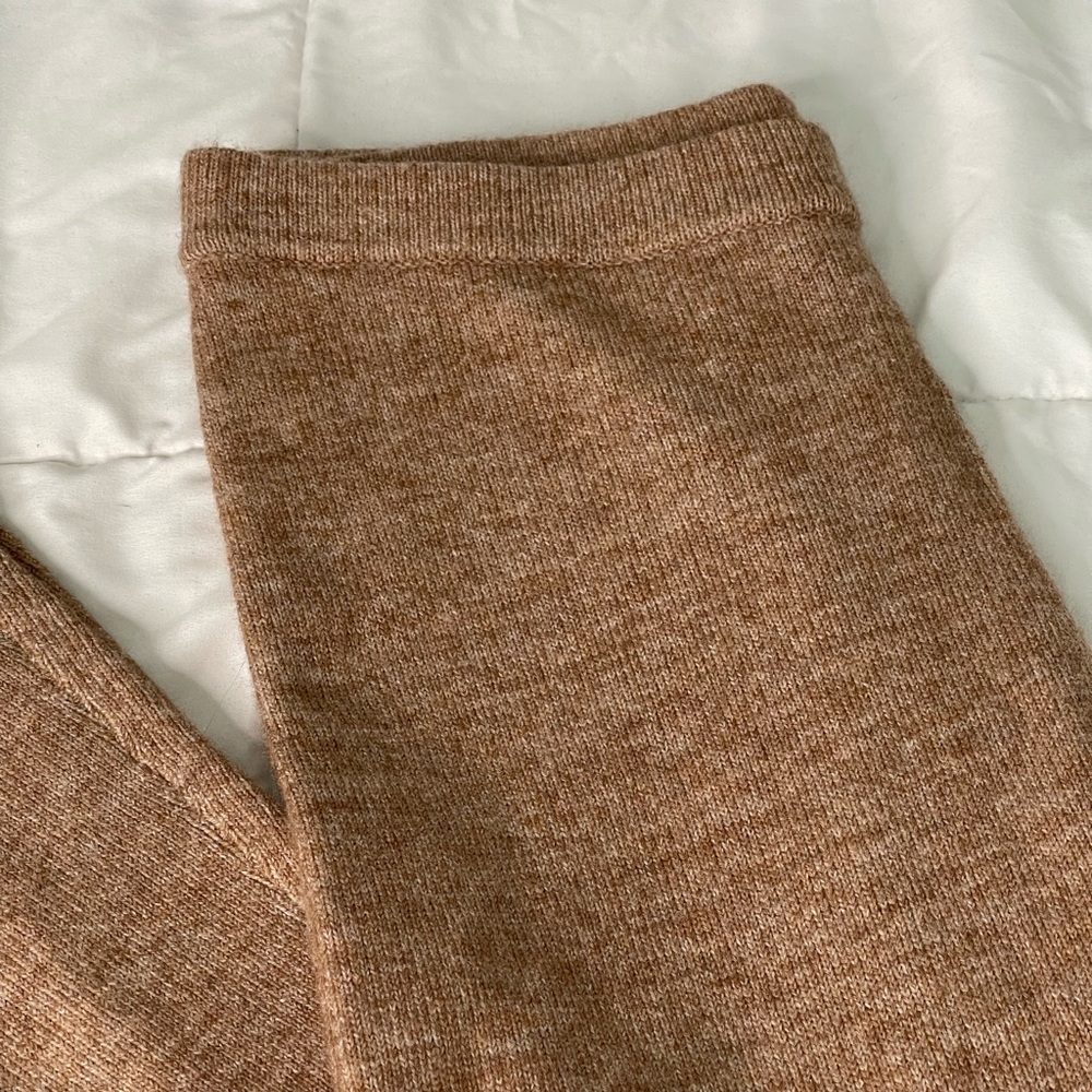 Pants - Picture 4 of 6